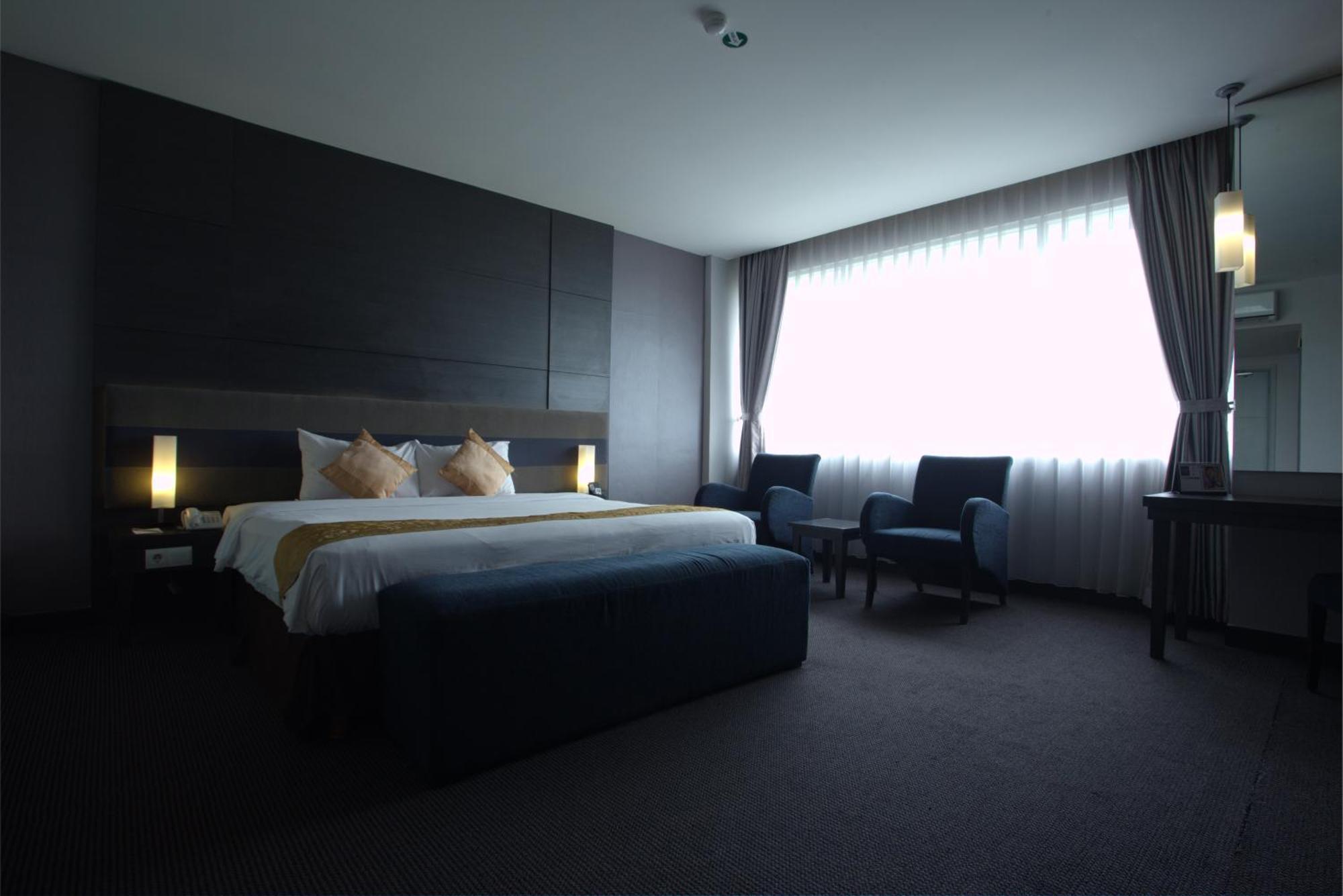 Tjokro Hotel Pekanbaru Zimmer foto