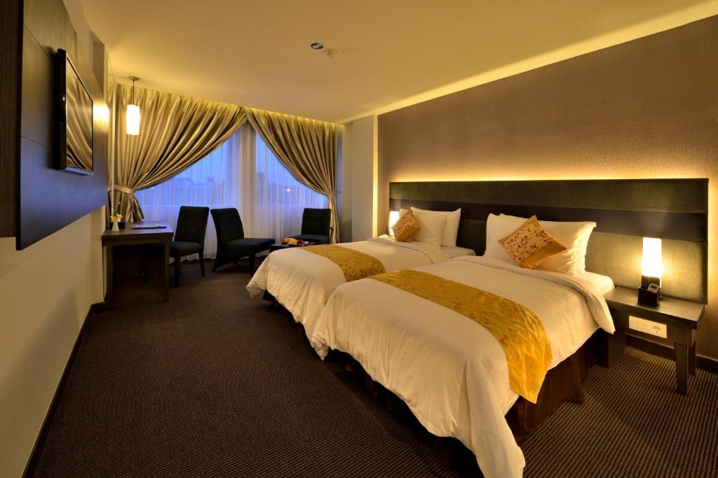 Tjokro Hotel Pekanbaru Exterior foto