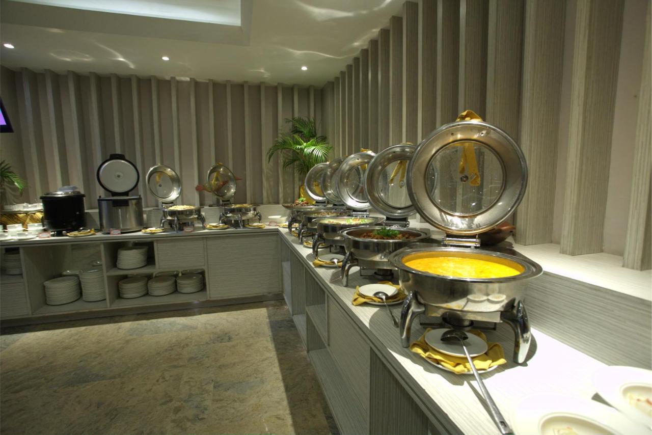 Tjokro Hotel Pekanbaru Zimmer foto